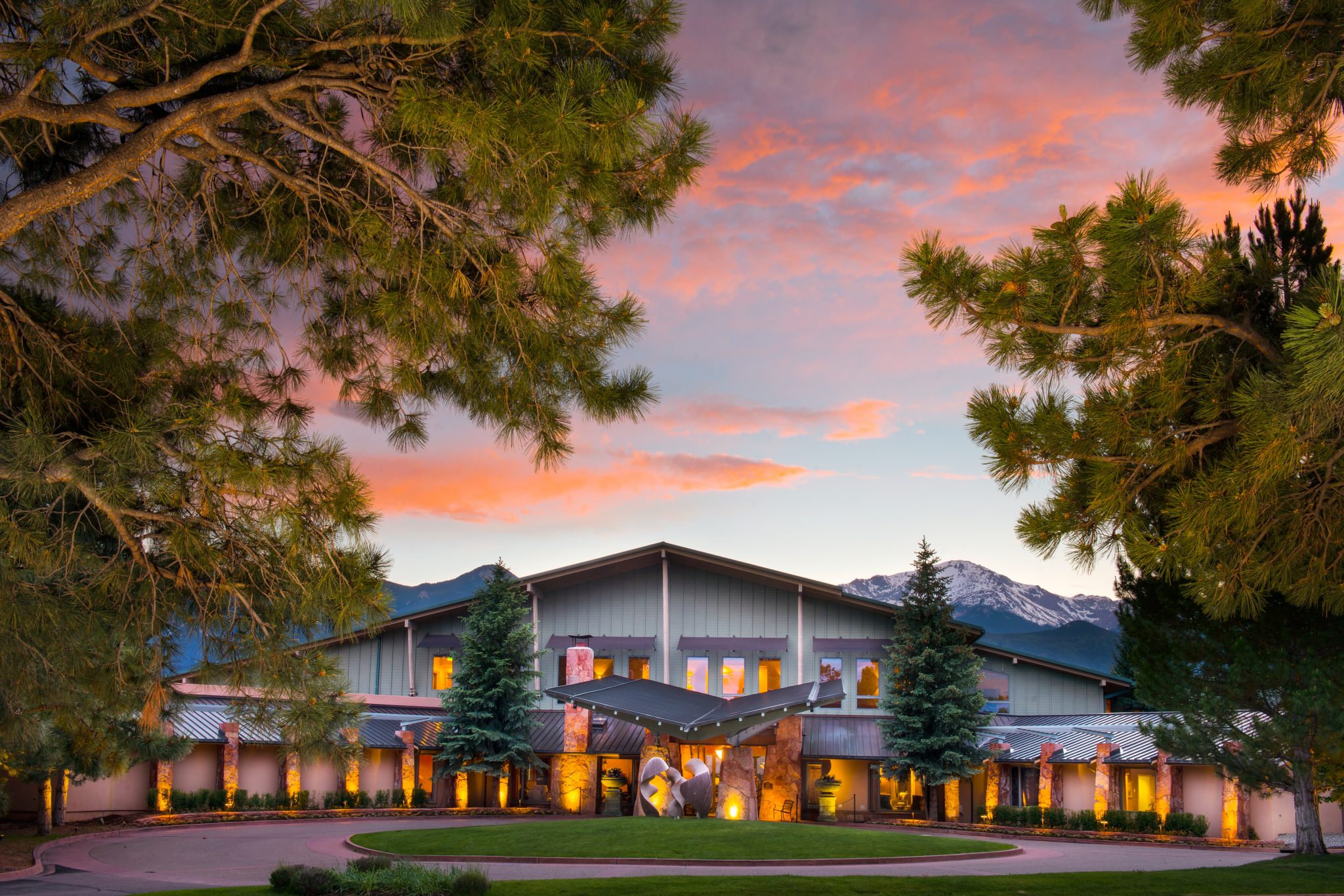 Front entrance of Garden of the Gods Resort at dusk